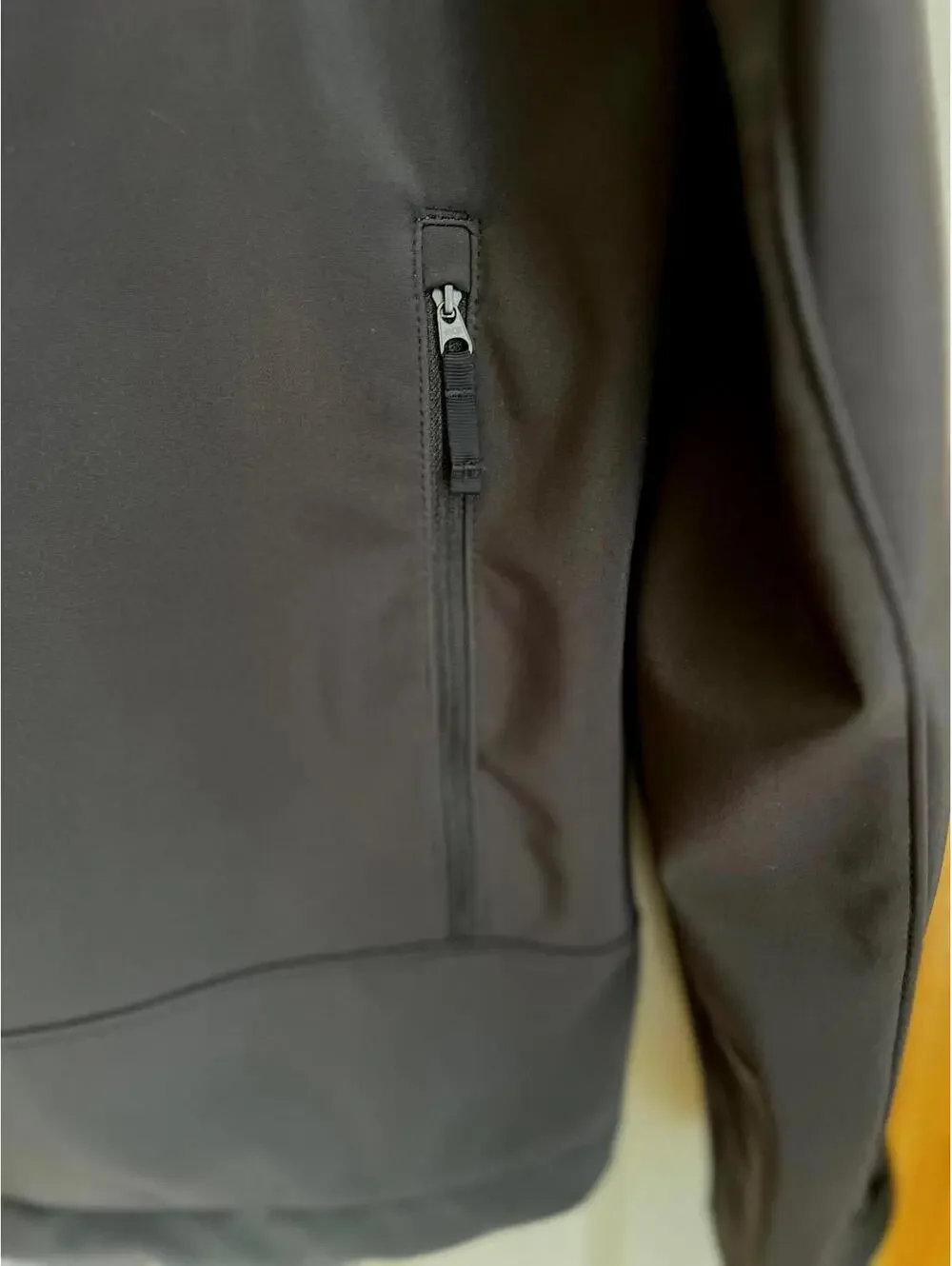 The North Face Men's Softshell Jacket - Black, Size Large